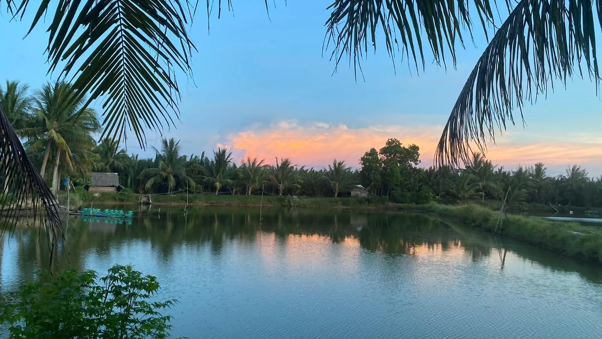 Laoxao Lakeview Homestay Hoi An